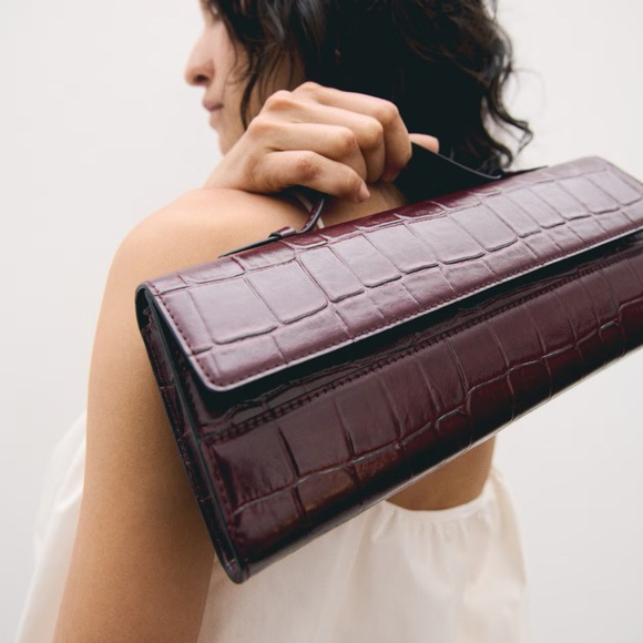 H&M Handbags - H&M Crocodile-Embossed Rectangular Clutch / Crossbody Bag Burgundy NWT